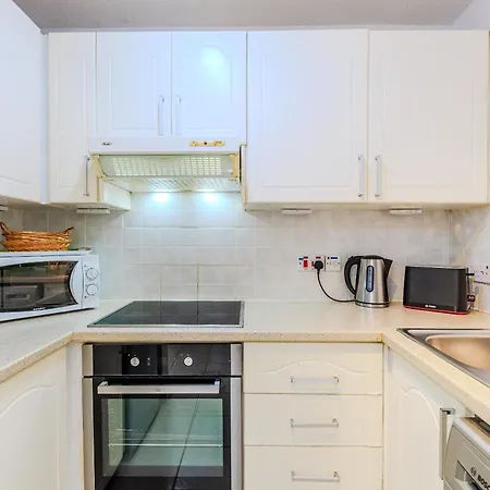 Apartment Beautiful Regina Gardens Paphos