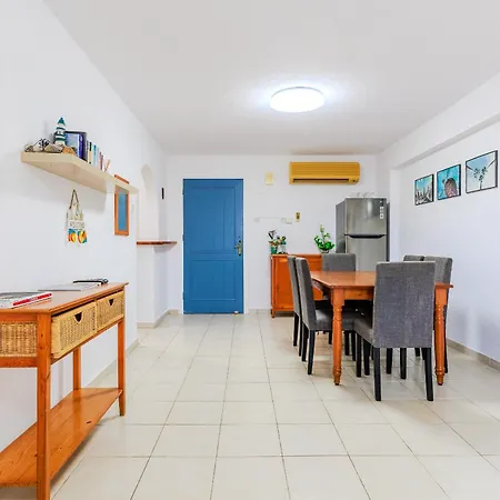Apartment Beautiful Regina Gardens *