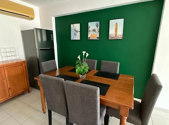 アパート Beautiful Regina Gardens *